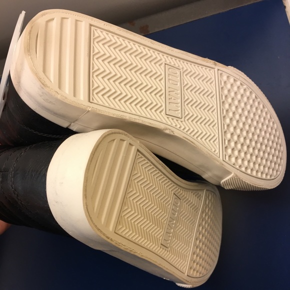 OLD NAVY faux leather high lace shoes size 2 - Picture 3 of 3